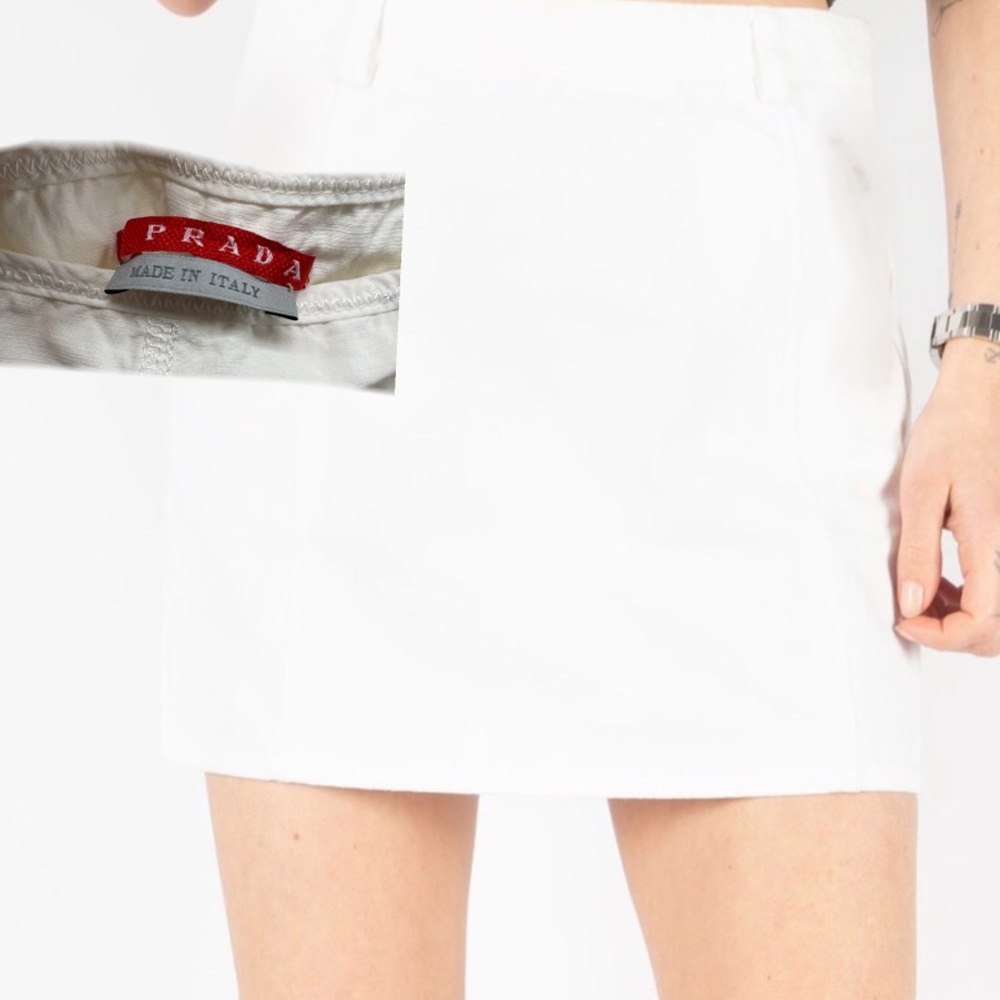 Prada white mini skirt Cotton and silk blend.